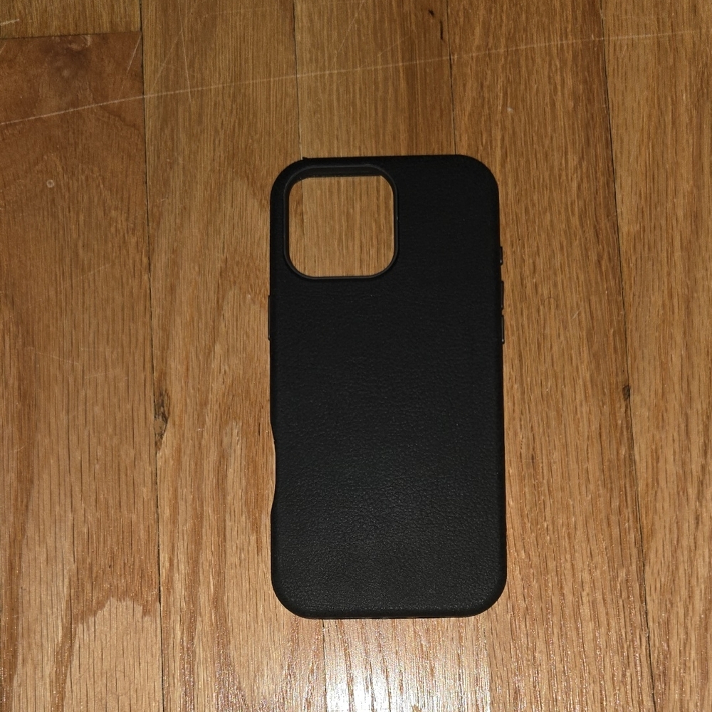 OtterBox Black iPhone 16 Pro Mac Phone Case